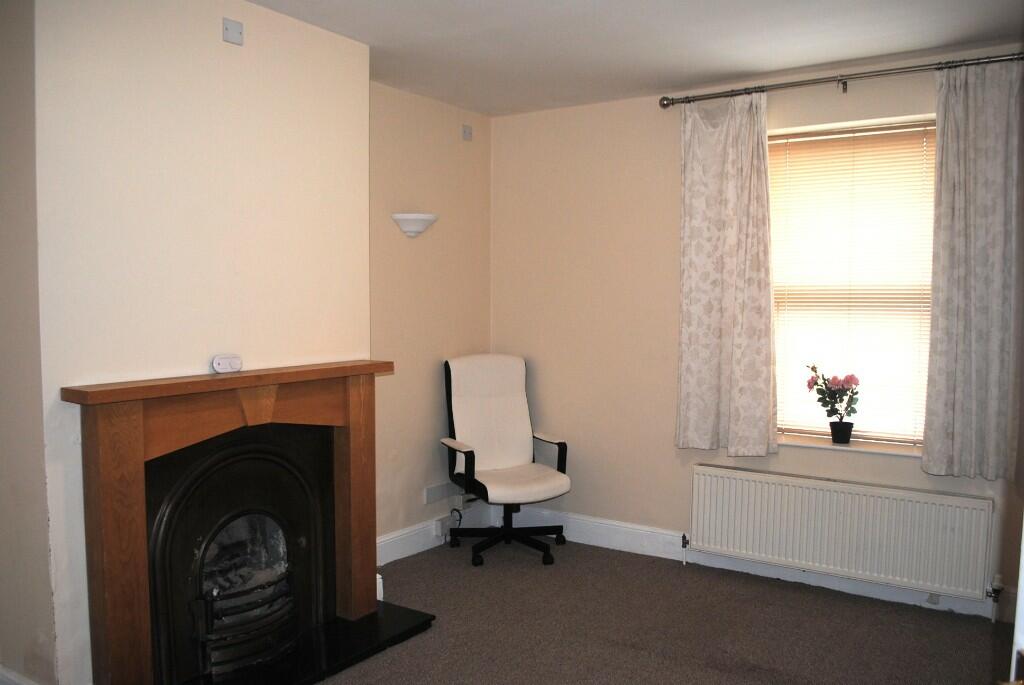 Additional image 12 of *** Very Well Presented 3 Bedroom House Share To Rent ***