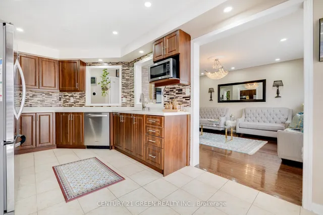 Additional image 19 of 1107 Barr Cres