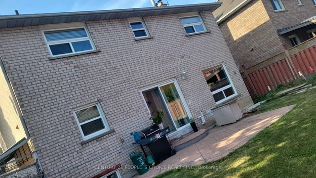 Additional image 43 of 164 Cinrickbar Dr