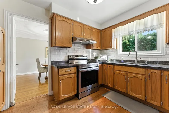 Additional image 13 of 286 LLOYMINN Ave