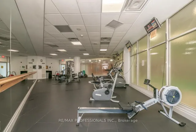 Additional image 20 of 15 Windermere Ave Unit 512