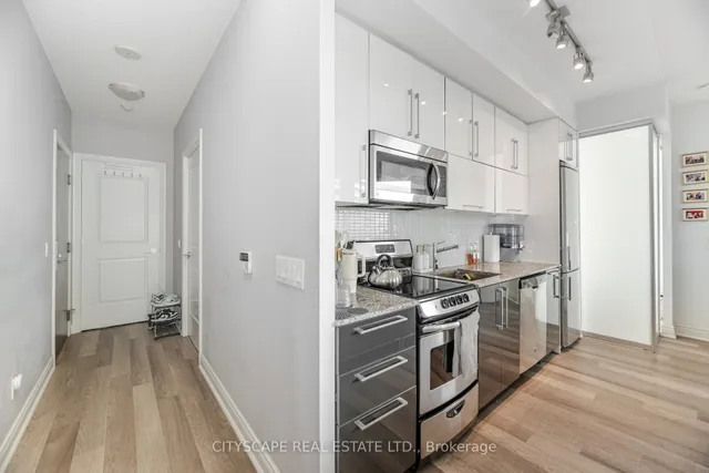 Additional image 8 of 80 Marine Parade Dr Unit 808