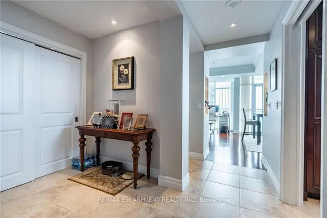 Additional image 6 of 360 Pearl St Unit 1303