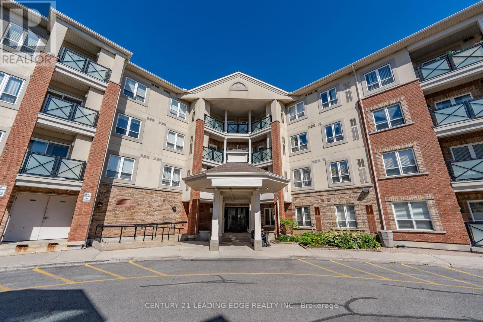 213 - 60 MENDELSSOHN STREET|Toronto (Clairlea-Birchmount), Ontario M1L0G9