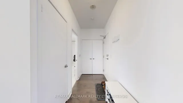 Additional image 29 of 320 Richmond St Unit 605