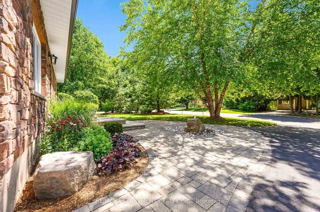 Additional image 7 of 6487 Panton St