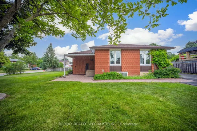 Additional image 3 of 2 Dunster Cres