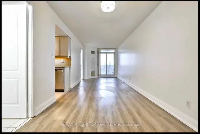 Additional image 10 of 1 Rean Dr Unit 2211