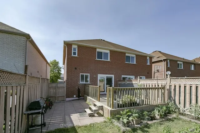 Additional image 50 of 27 Caruso Dr