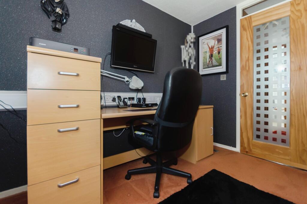 Additional image 4 of Low Thatch, BIRMINGHAM