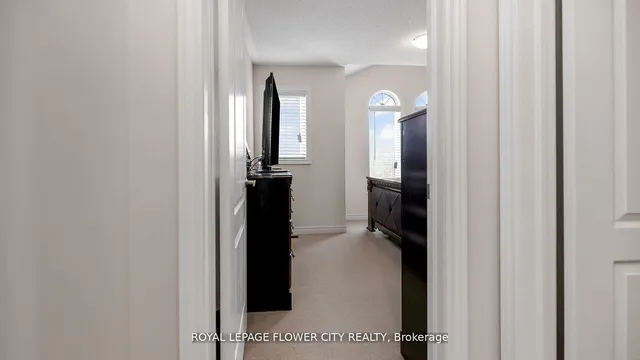 Additional image 19 of 36 Spokanne St