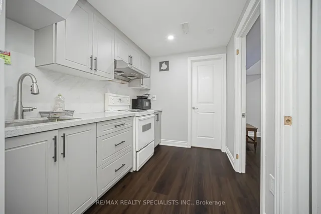 Additional image 25 of 2 Dunster Cres