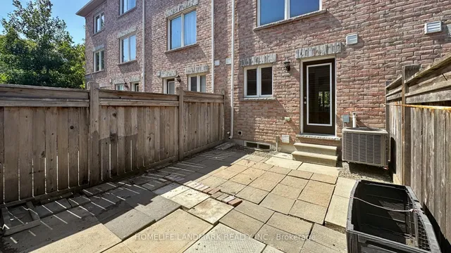 Additional image 29 of 7 Kawneer Terr