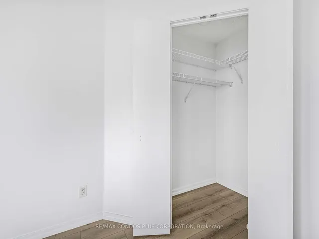 Additional image 21 of 208 Queens Quay Unit 2407