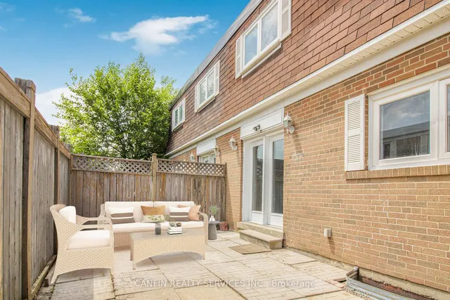 Additional image 22 of 212 Town House Cres Unit 212