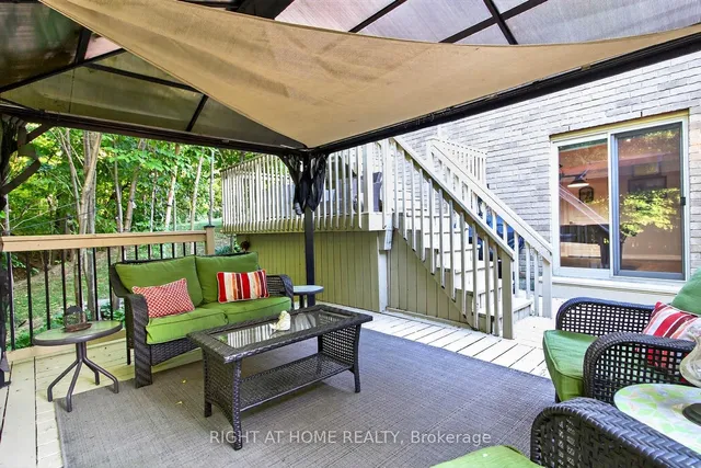 Additional image 35 of 18 Rolling Lane