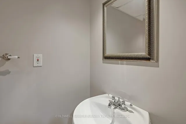 Additional image 33 of 9 Wakefield Lane