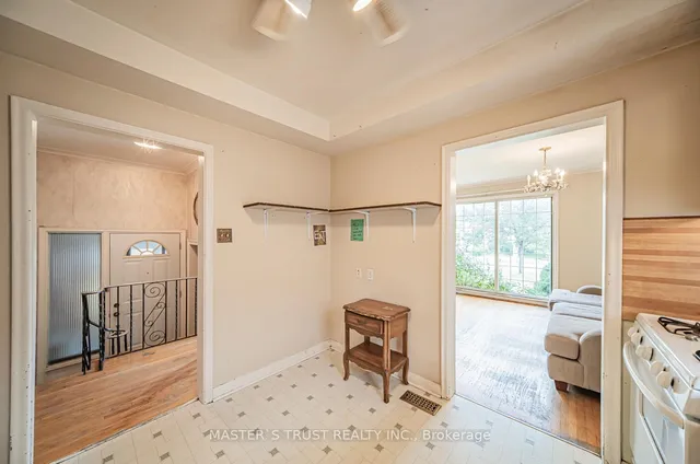 Additional image 9 of 60 Gage Ave