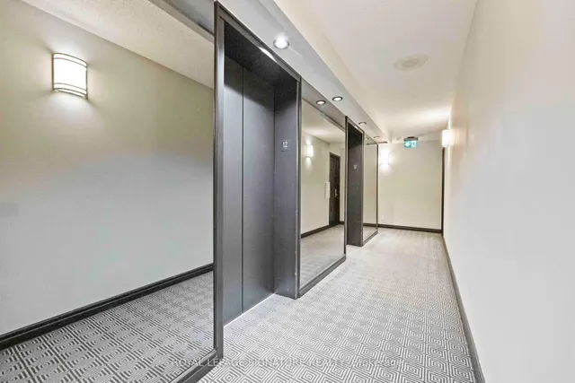 Additional image 40 of 50 Lombard St Unit 1204