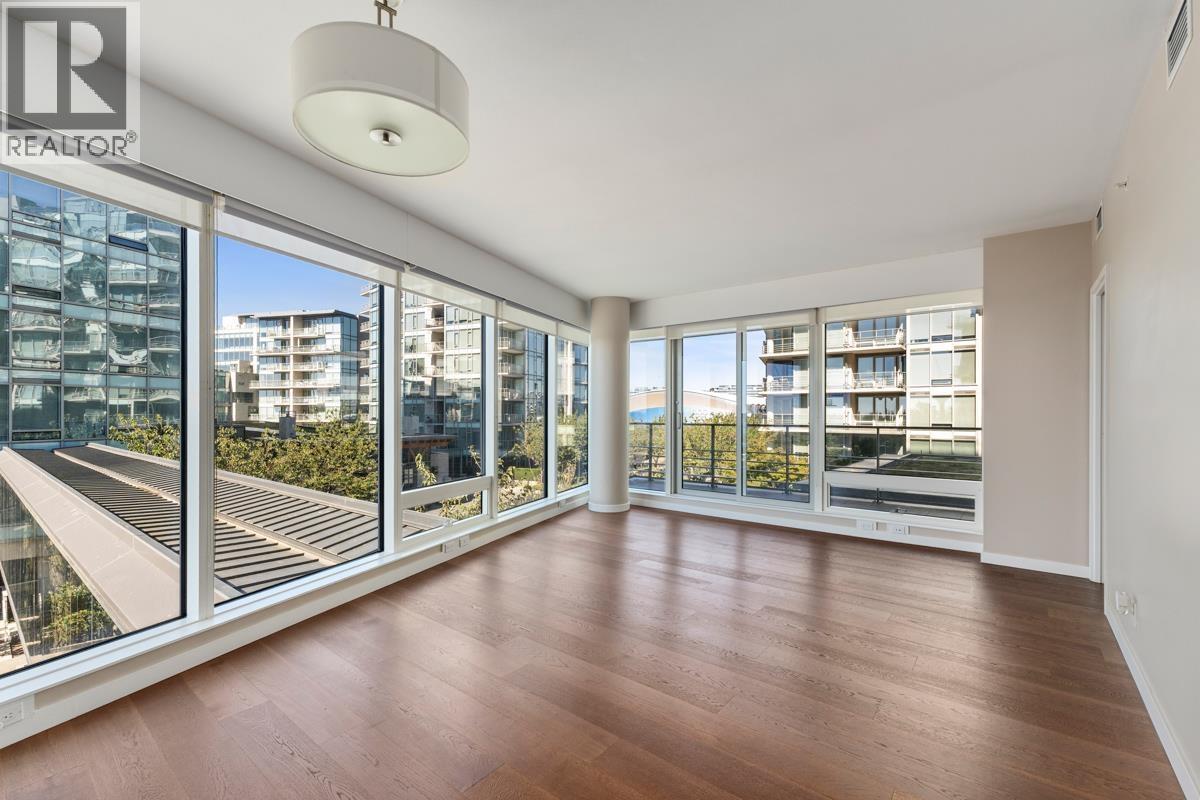 402 5177 BRIGHOUSE WAY|Richmond, British Columbia V7C0A7