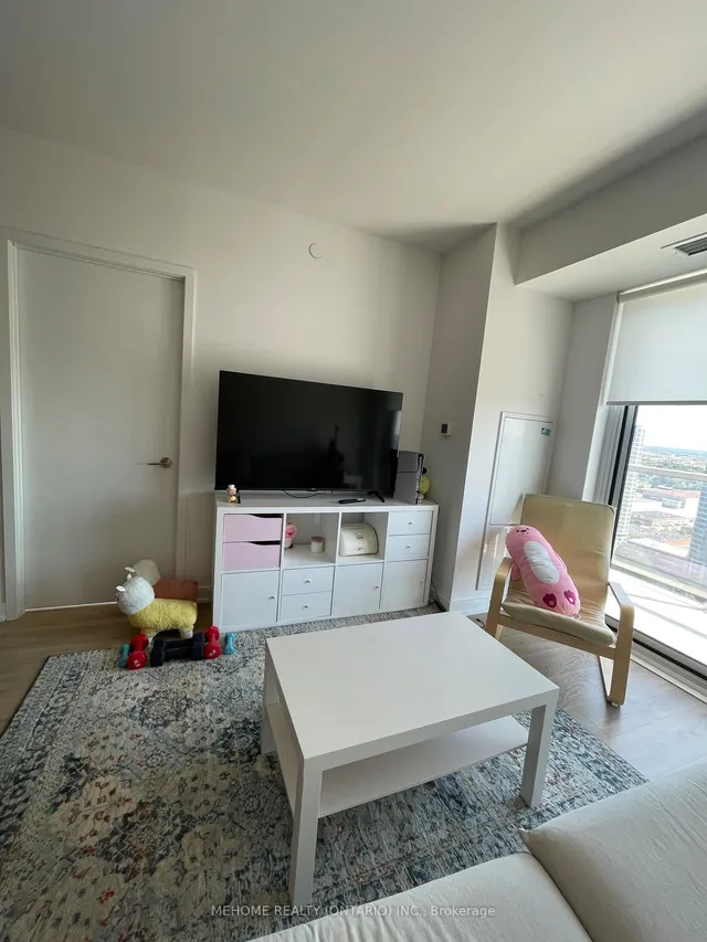 Additional image 10 of 2033 Kennedy Rd Unit 2807