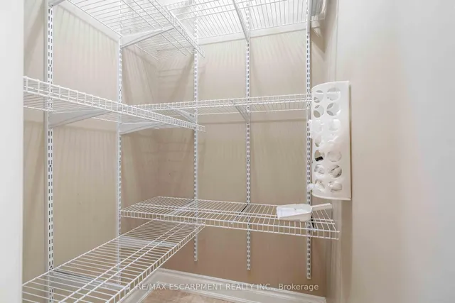 Additional image 21 of 119 Tollgate Dr