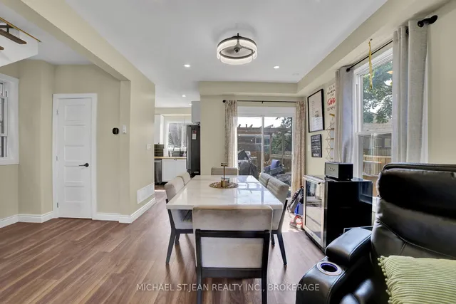 Additional image 20 of 6 Frederick Ave