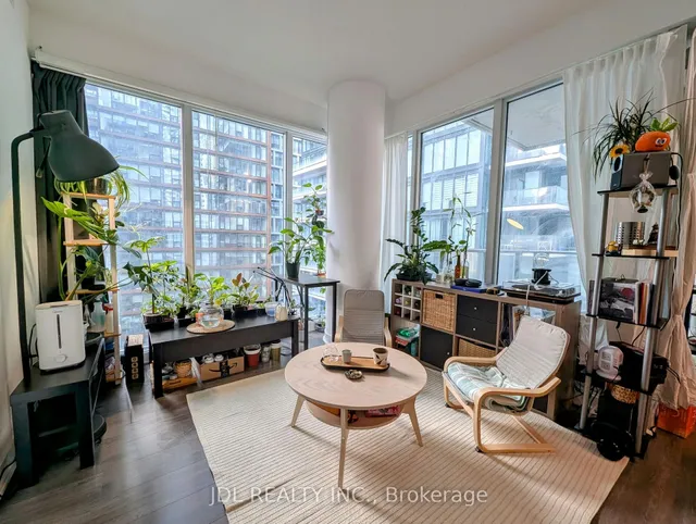 Additional image 3 of 125 Blue Jays Way Unit 1602