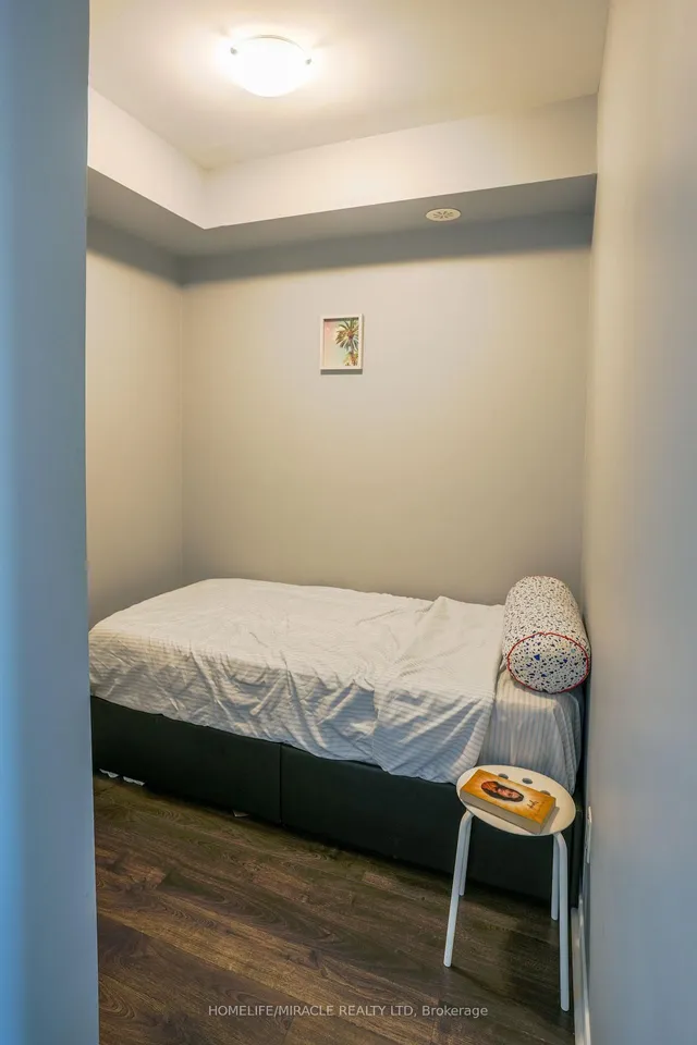 Additional image 10 of 54 Sky Harbour Dr Unit 306