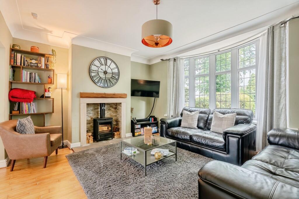 Additional image 3 of Casterton Avenue, Burnley, Lancashire, BB10