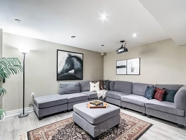 Additional image 39 of 1206 Glenashton Dr