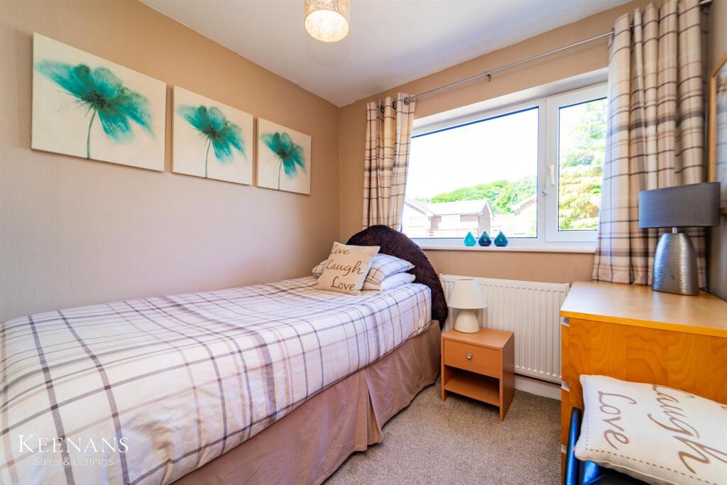 Additional image 17 of Windsor Close, Read