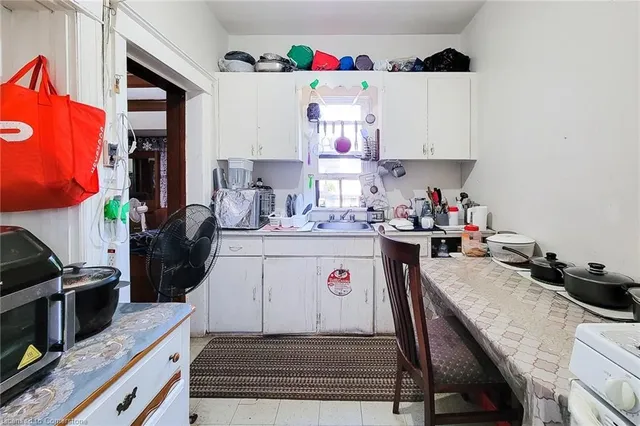 Additional image 18 of 29 Carrick Ave