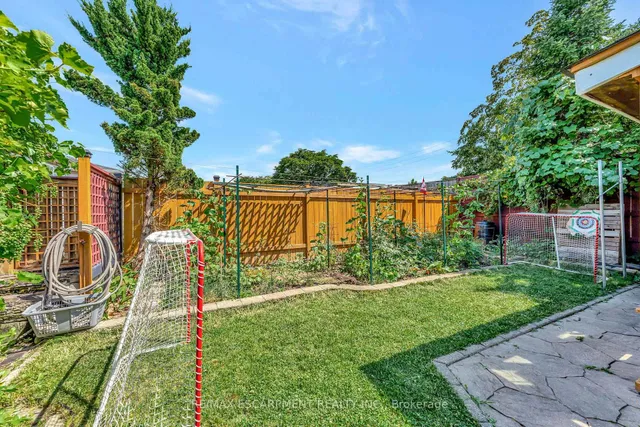 Additional image 31 of 39 Marilyn Crt