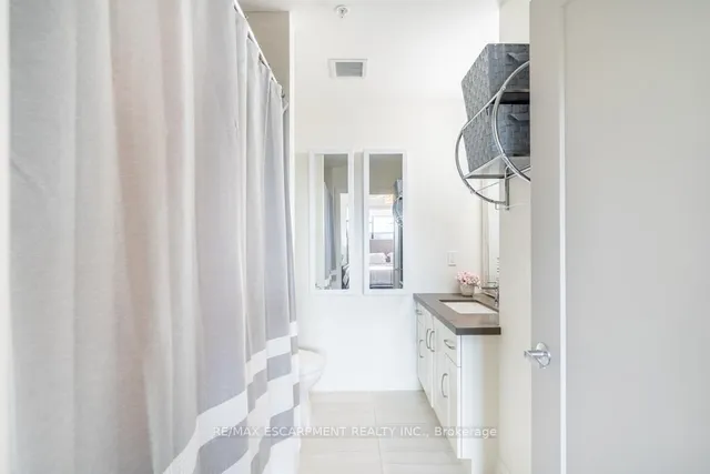 Additional image 19 of 30 Hamilton St Unit 305