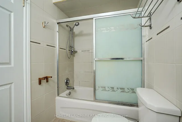 Additional image 32 of 15 Saintsbury Sq