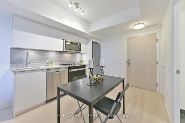 Additional image 8 of 500 Wilson Ave Unit 622