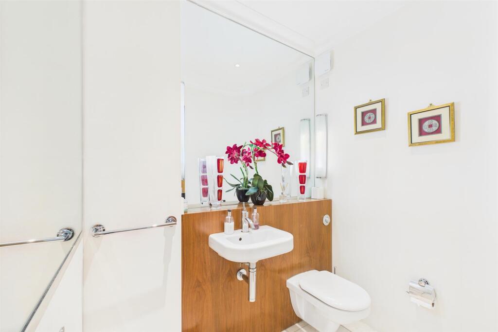 Additional image 22 of Mulberry House, Woodside AL9 6DD