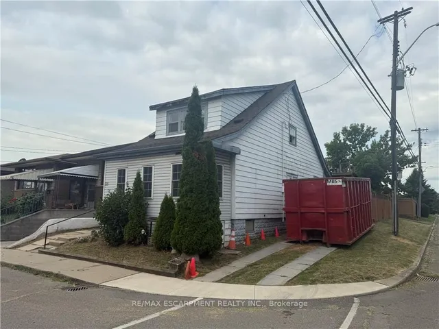 Additional image 2 of 325 WEIR St