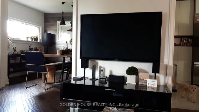 Additional image 19 of 21 Thatcher Ave