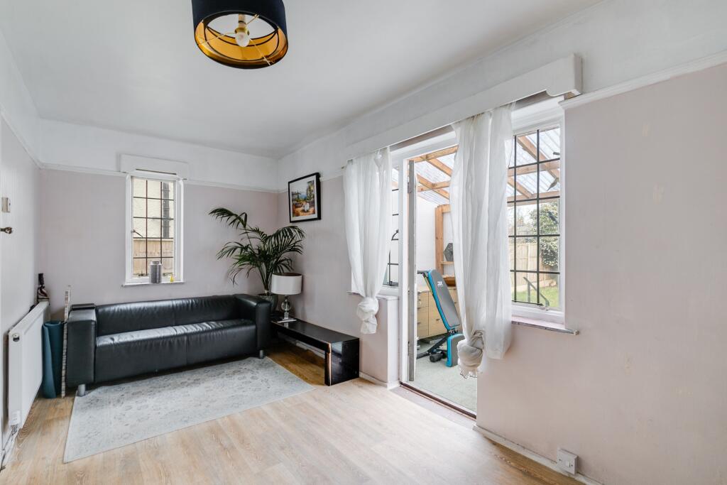 Additional image 12 of West Way, Harpenden, AL5
