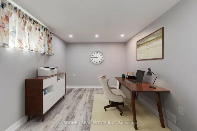 Additional image 28 of 150 Silverhill Dr