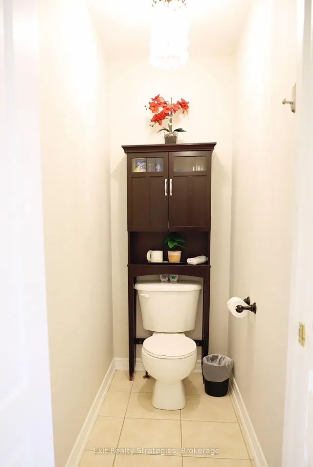 Additional image 25 of 100 Springstead Ave