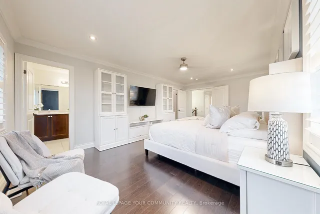 Additional image 35 of 92 Padbury Tr