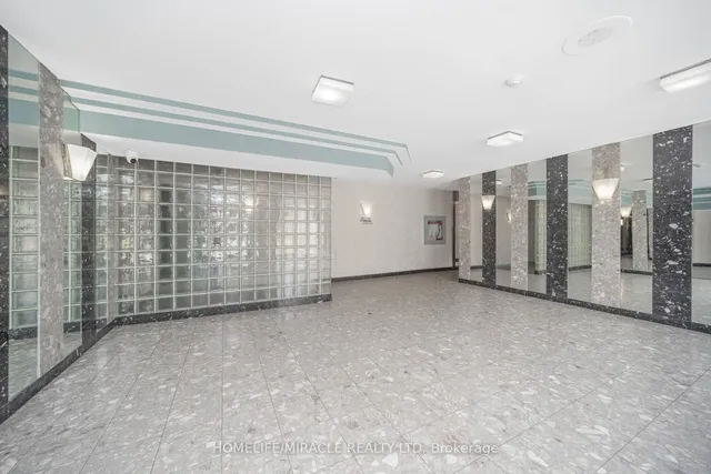 Additional image 4 of 3077 Weston Rd Unit 1204