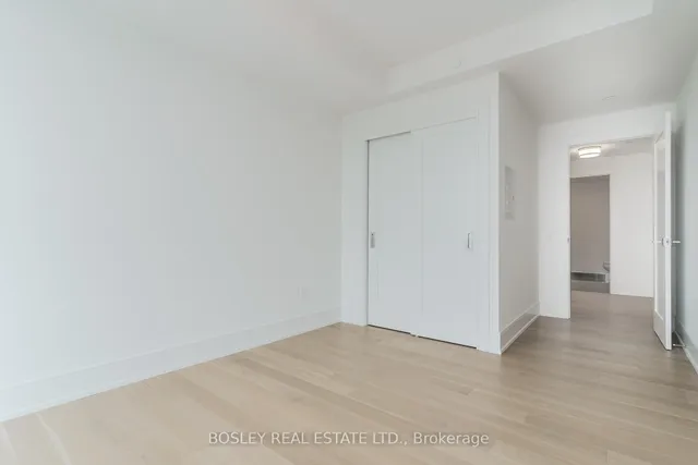 Additional image 18 of 10 Inn on the Park Dr Unit 2001