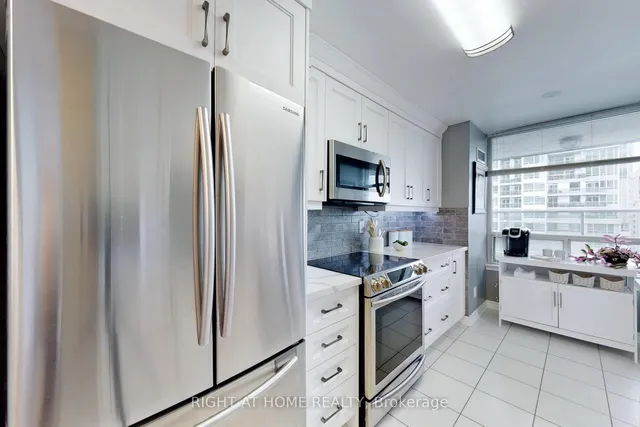 Additional image 20 of 3 Rean Dr Unit 2201