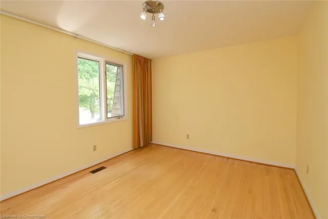 Additional image 31 of 30 Terrace Dr