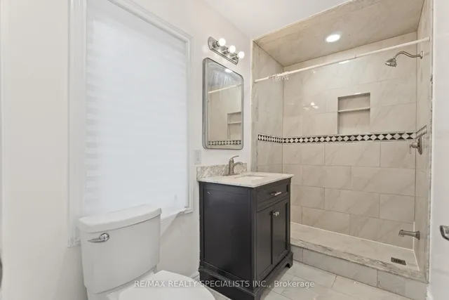 Additional image 28 of 16 Banks Dr