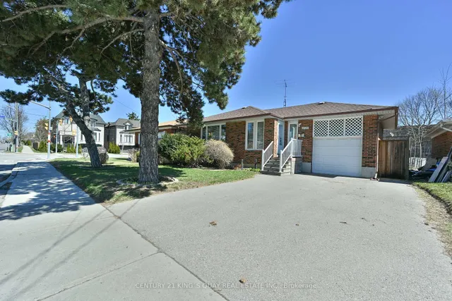 1027 Willowdale Ave